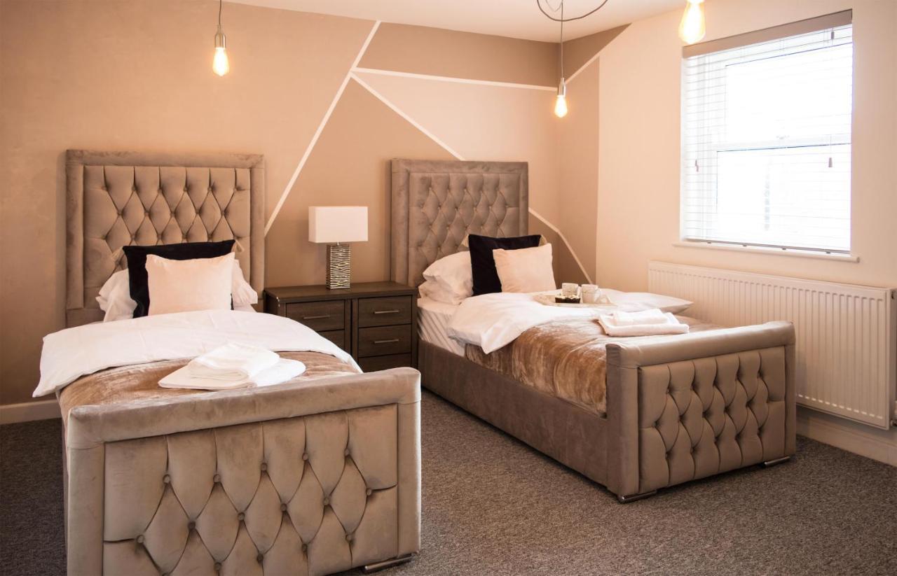 Golden Key Apartments Lillington  외부 사진